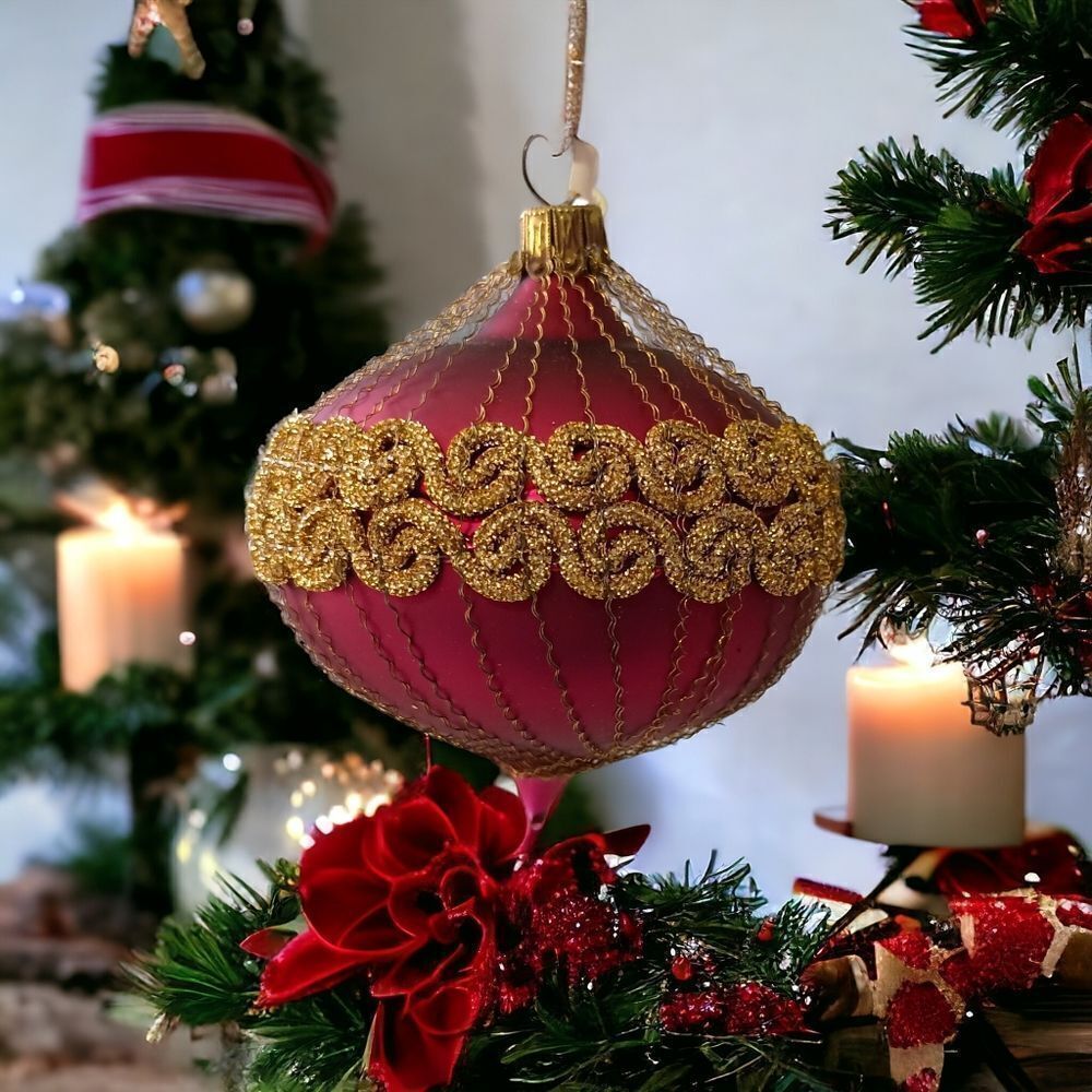 Hand Blown Glass Onion Shaped Ornament Fine Gold Chain Wrapped Victorian Germany